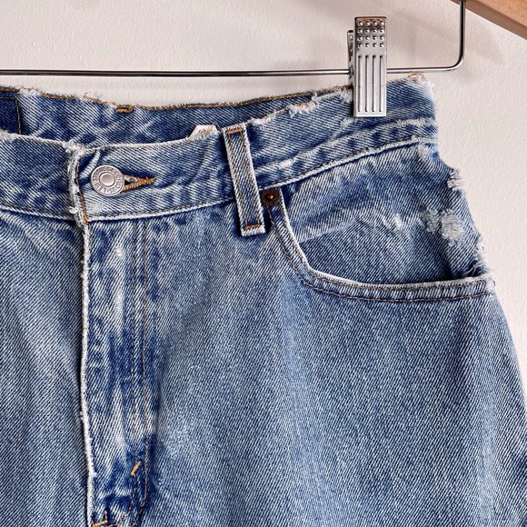 Vintage Levi’s 550 - Picture 3 of 10